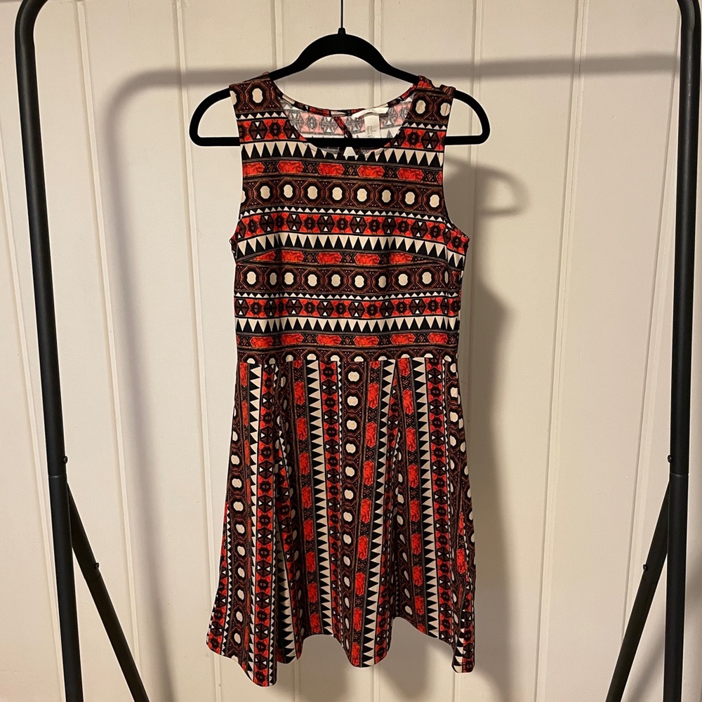 H&M A-Line Red & Black Geometric Pattern Mini Dress Size Medium